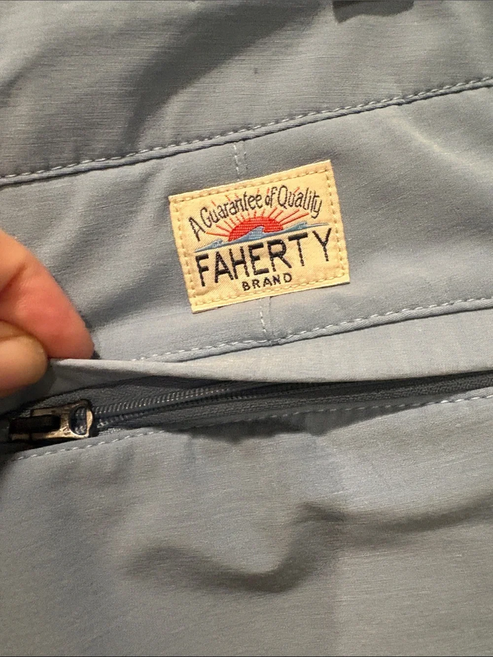Faherty - All Day Belt Loop Shorts. 9 inch inseam. Light Blue. Size 38. MSC0012